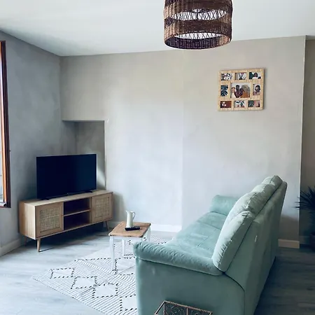 Centre De Апартаменты Charlieu
